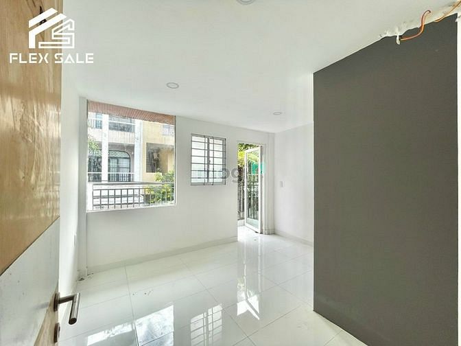 Hình ảnh Gần ĐH Văn Lang Cs3 Ban công cửa sổ thoáng