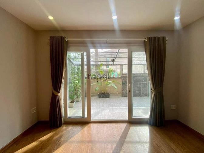 Hình ảnh Căn Hộ 2 PN Ban Công_70m2_Full Nội Thất_Ngay Thảo Điền Quận 2