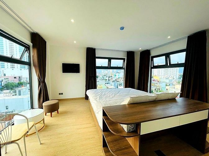 Hình ảnh Căn Hộ Lương Thế Vinh,Dt 180m2, 7 Tầng,Đg 6m , Giá 19 Tỷ.