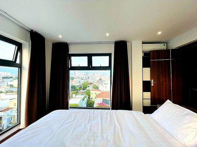 Hình ảnh Căn Hộ Lương Thế Vinh,Dt 180m2, 7 Tầng,Đg 6m , Giá 19 Tỷ.
