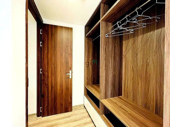 Hình ảnh Căn Hộ Lương Thế Vinh,Dt 180m2, 7 Tầng,Đg 6m , Giá 19 Tỷ.