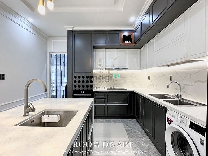 Hình ảnh Hệ Thống Căn Hộ 2PN Cao Cấp 85M2 Bao Phí Gần Vạn Hạnh Mall Quận 10