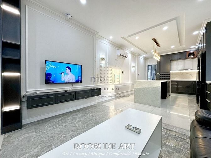 Hình ảnh Hệ Thống Căn Hộ 2PN Cao Cấp 85M2 Bao Phí Gần Vạn Hạnh Mall Quận 10
