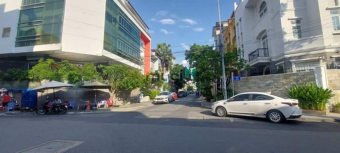 Hình ảnh THU 30tr/th✅️MT Hoa Đào, khu biệt thự Phan Xích Long
