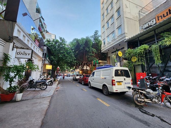 Hình ảnh Siêu Rẻ!! 84tr MT Đ. Sư Vạn Hạnh 8x20M2, sàn suốt nhà mới, 480m2