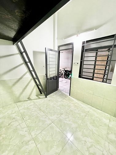 Hình ảnh Cho thuê phòng trọ giá rẻ 30m2 sát bên EAON quận Tân Phú