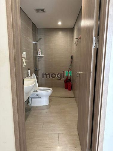 Hình ảnh GẤP BÁN CĂN HỘ VINHOMES Đã Có Sổ Căn 3pn2wc diện tích 81m2 1 tỷ 810 tr
