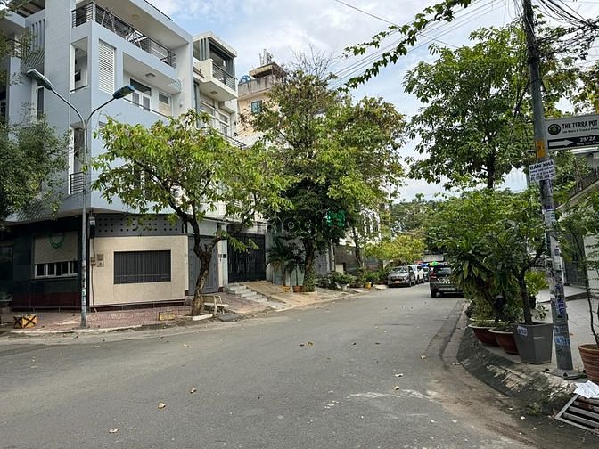 Hình ảnh Bán Gấp căn góc 2MT Đặng Thùy Trâm , 4 tầng ngang 5x20m. Giá 15 tỷ TL