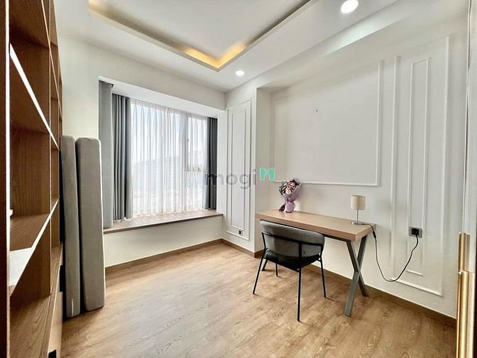 Hình ảnh SOS! Mb6623 nạp rút nhanh chóng 2 PN Midtown giá thuê 27 triệu, view villa Full nội thất.
