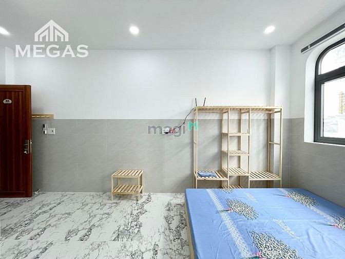 Hình ảnh Cho Thuê CHDV STUDIO Cao Cấp - Ban Công ngay Đầm Sen