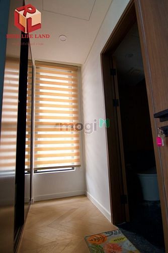 Hình ảnh C/hộ 2PN Lumiere Riverside –full nội thất, tầng trung view hồ giá 26tr
