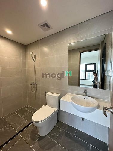 Hình ảnh [Đặng Nhân] Cho Thuê 2PN Trống Nhà Mới 100% View Sông Đỉnh Đông Bắc