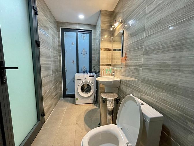 Hình ảnh Mb6623 nạp rút nhanh chóng GIẶT RIÊNG, HẦM XE RỘNG ngay Lê Văn Sỹ, Tân Bình