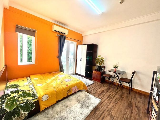 Hình ảnh Studio bancon - Thang máy, nội thất - Đường Cộng Hòa, gần trung tâm