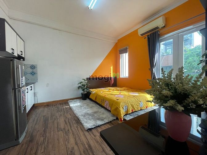 Hình ảnh Studio bancon - Thang máy, nội thất - Đường Cộng Hòa, gần trung tâm