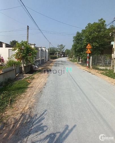 Hình ảnh Tôi cần bán lô đất 120m2, giá 560 triệu, sổ hồng để trả nợ.