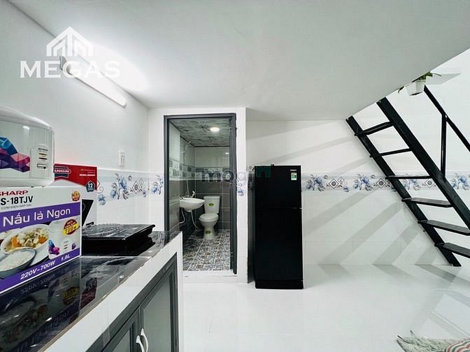 Hình ảnh Cho Thuê CHDV Full Nội Thất Duplex Siêu Đẹp Ngay Đầm Sen
