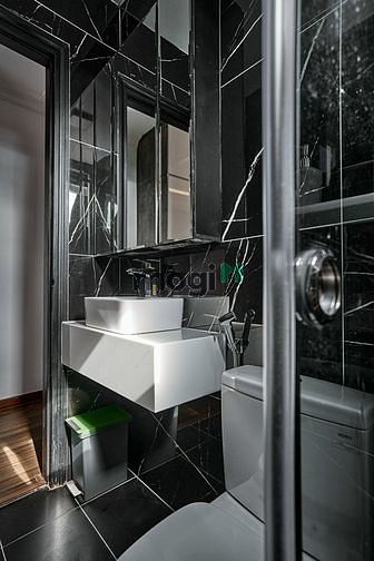Hình ảnh Cho thuê chung cư sang trọng_Studio cao cấp_cửa sổ to_gần Sân Bay