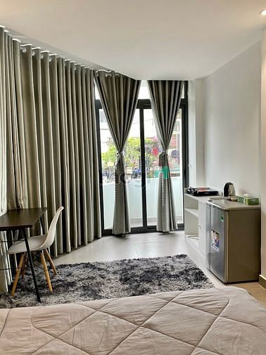 Hình ảnh Studio cửa sổ lớn full nội thất gần đại học y dược Q1