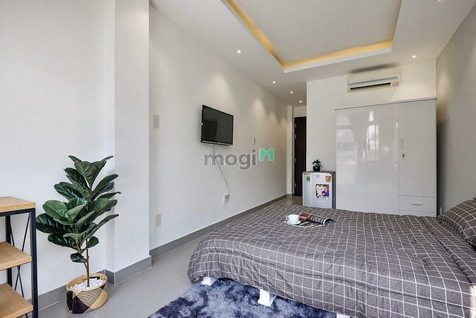 Hình ảnh Studio cửa sổ lớn full nội thất gần đại học y dược Q1