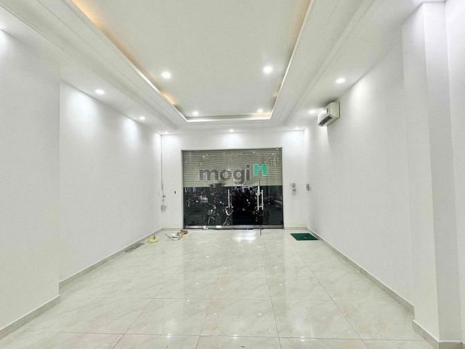 Hình ảnh Nhà Mới Thạch Lam 6X22M HẦM 5 LẦU 10PN-Thang Máy