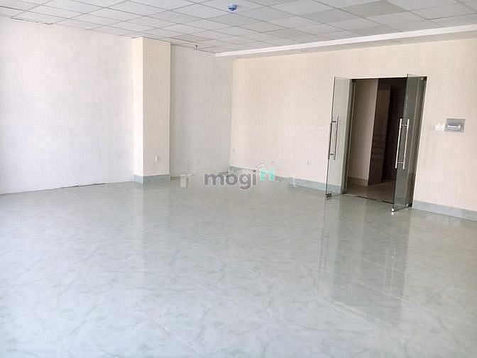Hình ảnh Nhà Mới Thạch Lam 6X22M HẦM 5 LẦU 10PN-Thang Máy