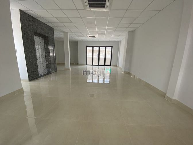 Hình ảnh Nhà Mới Thạch Lam 6X22M HẦM 5 LẦU 10PN-Thang Máy