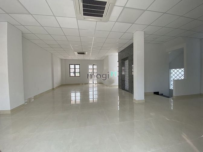 Hình ảnh Nhà Mới Thạch Lam 6X22M HẦM 5 LẦU 10PN-Thang Máy