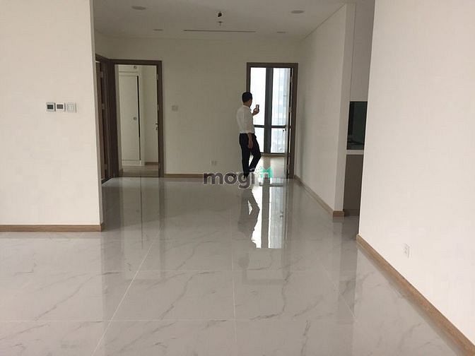 Hình ảnh Nhà Mới Thạch Lam 6X22M HẦM 5 LẦU 10PN-Thang Máy