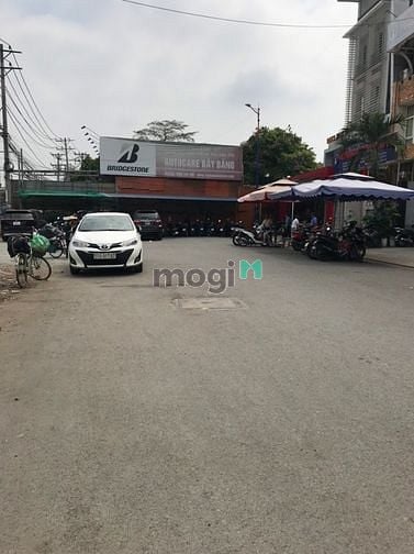 Hình ảnh 100tr giảm còn 70tr. Hầm + 4 lầu. mt Lương Định Của. dt 7x20m. 532m2