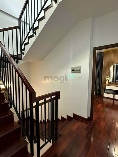 Hình ảnh Bán biệt thự Hưng thái, PMH, Quận 7