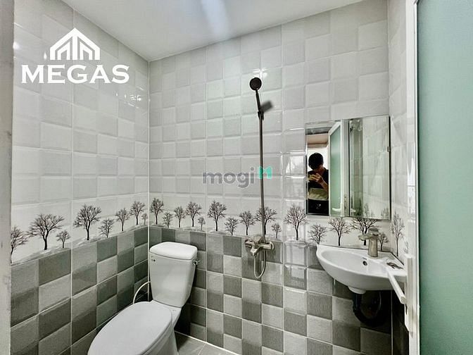 Hình ảnh CHDV Mới Xây Gác Lớn Full Nội Thất 35m2 Ngay Tô Ký