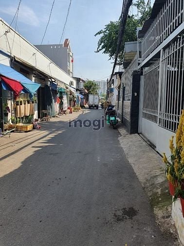 Hình ảnh TIN THẬT:2 lô kế 4x20,HXH, full thổ,Quốc lộ 13 cũ,Hiệp Bình Phước,TĐ