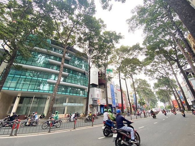 Hình ảnh Cho thuê tòa nhà 140-150 3/2, Q.10 - DT: 17x19m, hầm 7 tầng ST TM