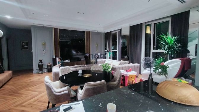 Hình ảnh Bán Penthouse Sunrise City Central Q7 có sân vườn rộng