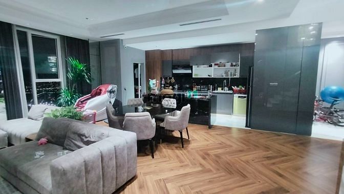 Hình ảnh Bán Penthouse Sunrise City Central Q7 có sân vườn rộng