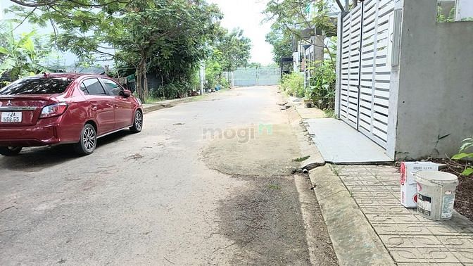Hình ảnh Bán đất hẻm 1 xẹt đường trường lưu. P long trường .Tp thủ đức