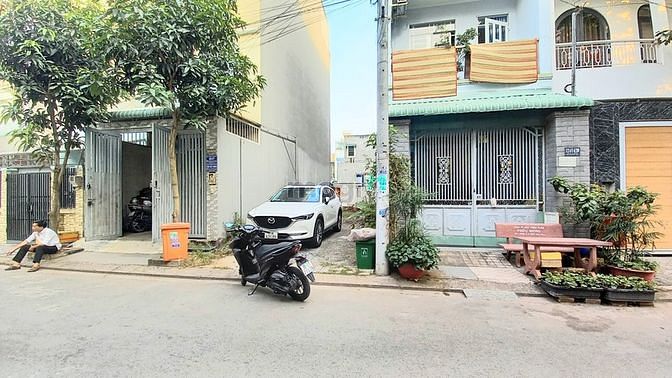 Hình ảnh Bán đất hẻm số 124 đường võ văn hát P long trường .Tp thủ đức