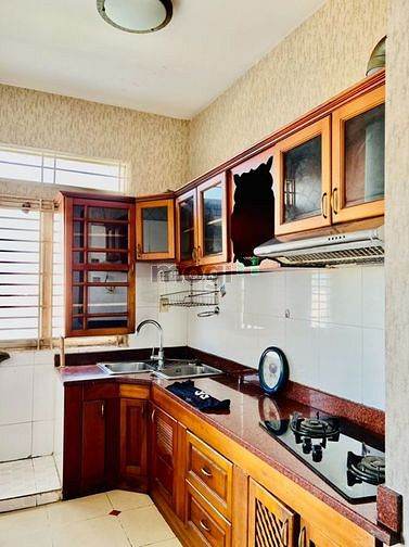 Hình ảnh Cho thuê chung cư 312 Lạc Long Quân Quận 11 giá 8tr 2PN