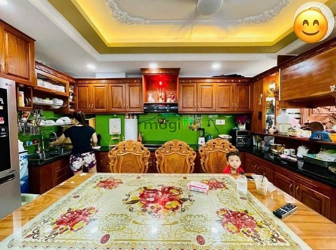 Hình ảnh nhà 5 tầng- thang máy- hẻm 8m- giá: 7.4 tỷ- Phạm Văn Chiêu-Gò Vấp