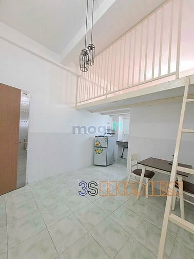Hình ảnh Cho Thuê Phòng Rộng gác cao phường 15, tân bình