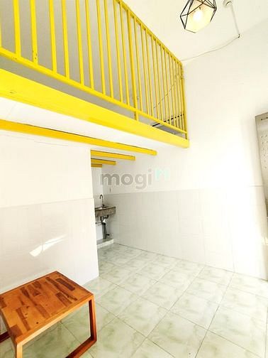 Hình ảnh Cho Thuê Phòng Rộng gác cao phường 15, tân bình