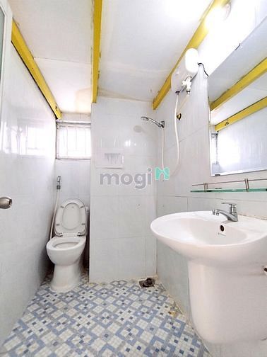 Hình ảnh Cho Thuê Phòng Rộng gác cao phường 15, tân bình