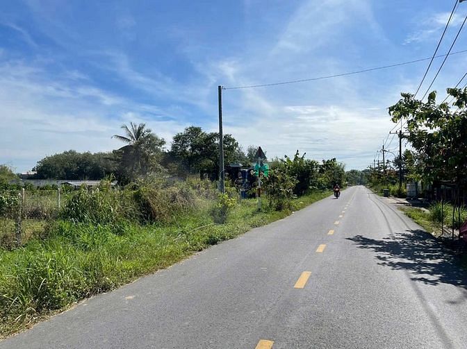 Hình ảnh Đất trung lập Thượng Củ Chi, 681m2 sổ hồng, đường nhựa, gần chợ trung