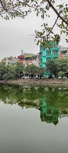 Hình ảnh Bán đất view hồ Phương Mai, lô góc 185m2, 63 tỷ.