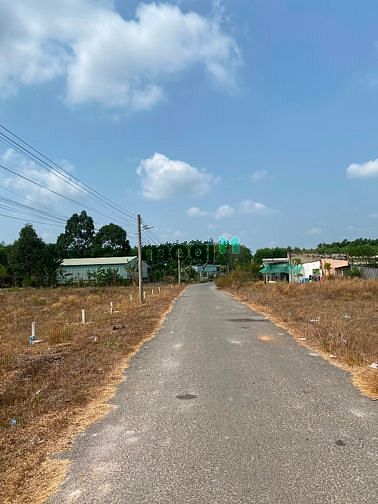 Hình ảnh 200m2 đất thổ cư ngay thị trấn Tân Biên chỉ 400tr