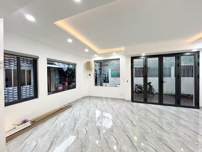 Hình ảnh Bán nhà đường Hậu Giang, Quận 6