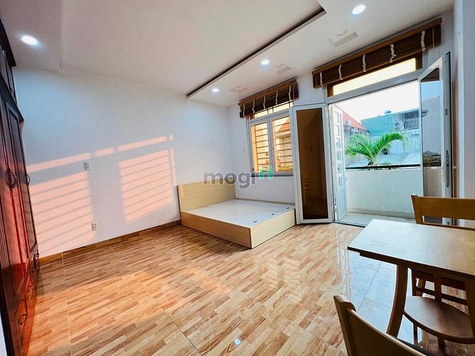 Hình ảnh Studio bancol full nt cho thuê gần chợ Phạm Văn Bạch, phường 15 TB