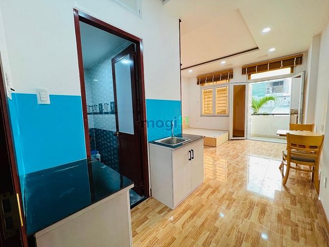 Hình ảnh Studio bancol full nt cho thuê gần chợ Phạm Văn Bạch, phường 15 TB