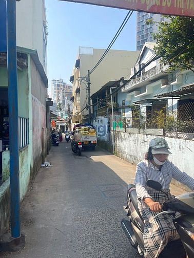 Hình ảnh CC Cần bán lô đất 2 mặt kiệt Nguyễn Công Trứ cách sông Hàn 100m